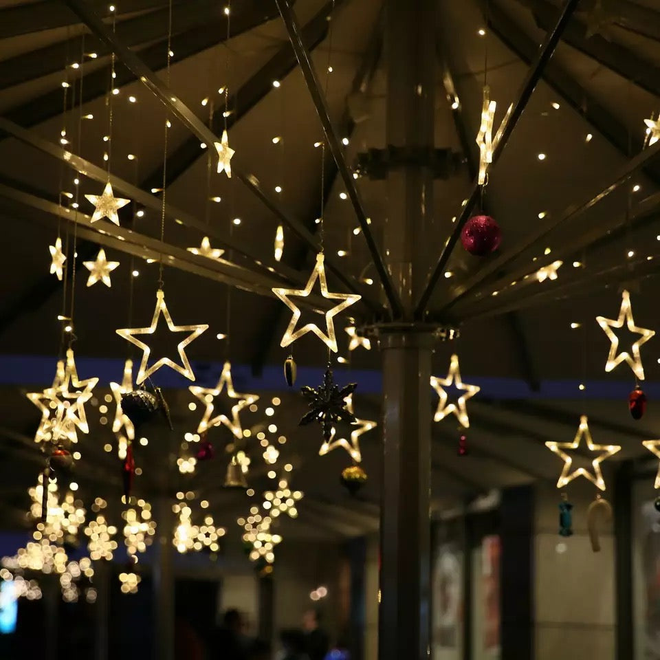 Instalatie de craciun, Perdea luminoasa ploaie