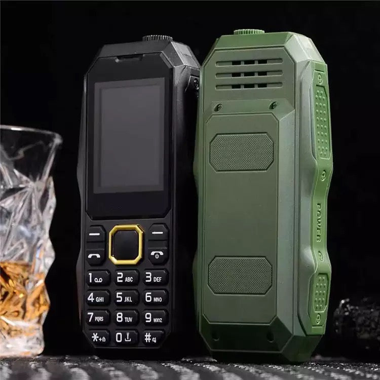 Telefon militar antisoc 2800 mAh, Dual SIM, FM radio