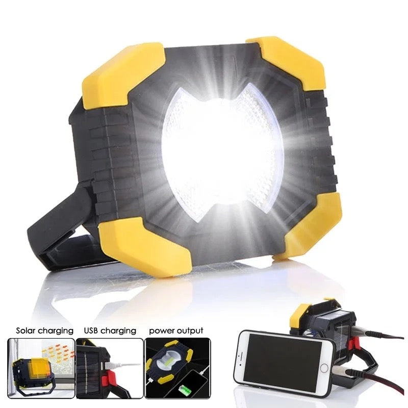 Lampa LED 50W portabila cu incarcare solara si functie Power Bank Waterproof IP 65