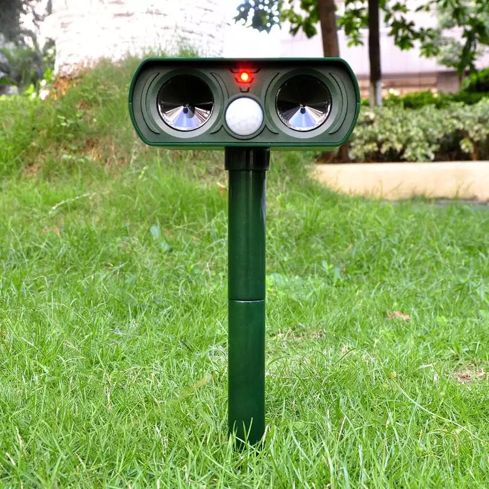 Aparat solar impotriva daunatorilor, Solar Animal Repeller