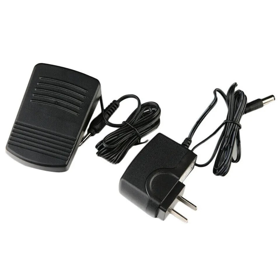 Mini masina de cusut electrica cu pedala + Accesorii