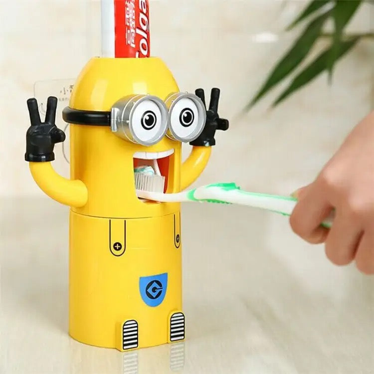 Dozator Pasta De Dinti, 3 in 1, Minions